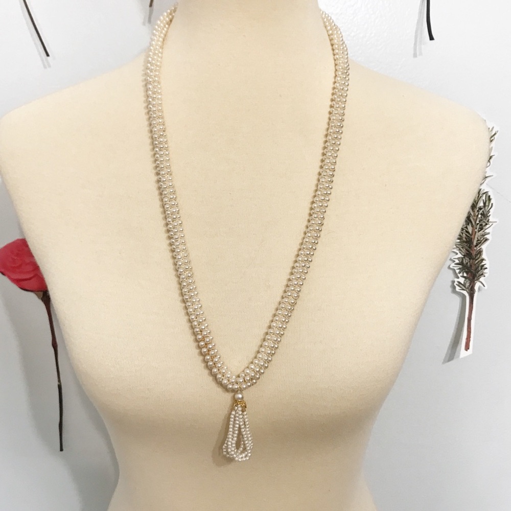 • Vintage • Pearl Tassel Necklace